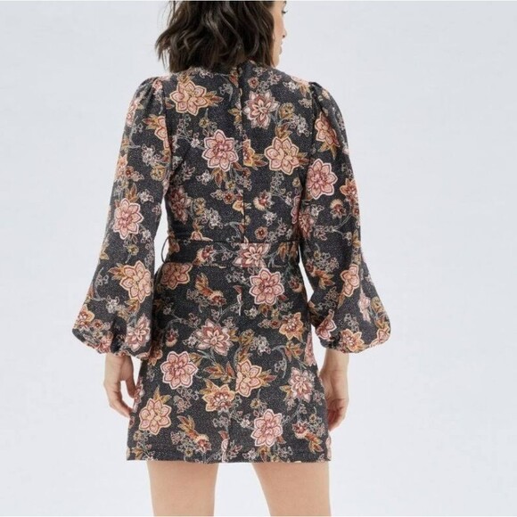 Minkpink Mehdya Floral V-Neck Belted Mini Dress Balloon Sleeves Revolve - Picture 3 of 12